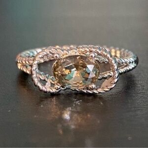 Fragrant Jewels The Great Houdini Ring Greige/Silver- Size 6.